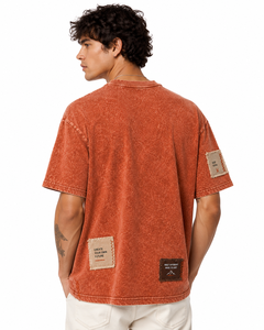 เสื้อยืดลายพิมพ์กรดฟอกทรงหลวม แขนสั้น คอกลม ผ้าฝ้าย 100% สไตล์ลำลอง สำหรับผู้ชาย ออกแบบลายพิมพ์ด้านหน้าได้ตามต้องการ - Product Image 2