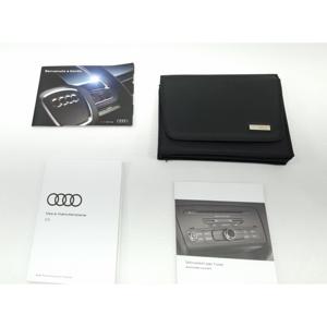 MANUAL DE USO Y MANTENIMIENTO AUDI Q3 Serie (8UG) 8U0012750AF (14>) - Product Image 4