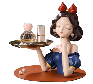 Statua di Ragazza con Palloncini Volanti, Scultura Realistica in Resina Dipinta a Mano, Tema Amore per Decorazione Casa - Product Image 1