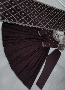 Tenue de mariée élégante, en lin pur et viscose, salwar kameez décontracté avec un design magnifique à prix avantageux - Product Image 5