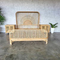 Lit de bébé en rotin de style Boho pour bébé et enfant en bas âge avec matelas amovible et matériau écologique