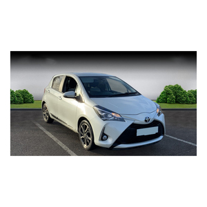 Usado para Yaris Sedán, Volante a la Izquierda, Interior Oscuro, Neumáticos R16, Tracción Trasera, Asientos de Tela, Buen Estado - Product Image 2