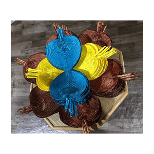 Abanico de mano de bambú respetuoso con el medio ambiente, artesanía tejida a mano de Vietnam al por mayor, personalizable con alta calidad y buena oferta - Product Image 1