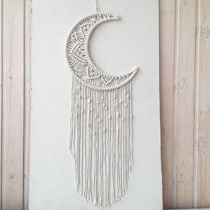 Colgante de pared bohemio hecho a mano con diseño moderno estilo macramé Vintage para agregar personalidad de profundidad a interiores blancos lisos para Diwali - Product Image 1