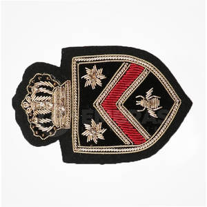 Insignias bordadas de alta calidad al por mayor cantidad a granel diseño OEM personalizado precio razonable para la venta - Product Image 5