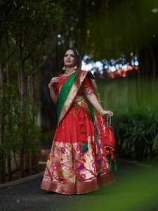 Dernière Tendance Fantaisie Tenue À La Mode Jacquard Soie Lehenga Choli & Dupatta Avec Tissage Zari Travail Fabrication De L'Inde - Product Image 5