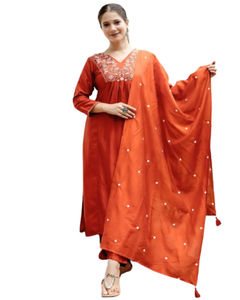 Conjunto de Kurti y Pantalón Estilo Indio con Dupatta, Tela de Mezcla de Seda, Kurta y Prenda Inferior, Ropa Tradicional India - Product Image 1