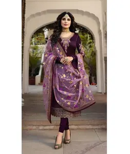 Indiase Pure Zachte Katoenen Mukhawar-Jurk Met Dupatta Voor Traditionele Dameskledingcollecties Voor Arabische Dameskleding Mode-Anarkali-Jurk