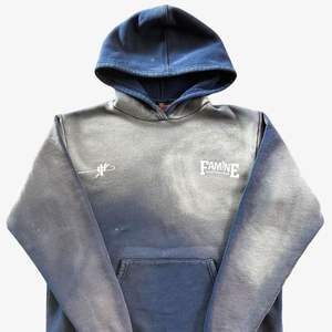 เสื้อสเวตเตอร์ผ้าบาติกสตรีทแวร์ผ้าบาติกพิมพ์ลายกันแดดสำหรับผู้ชาย - Product Image 1