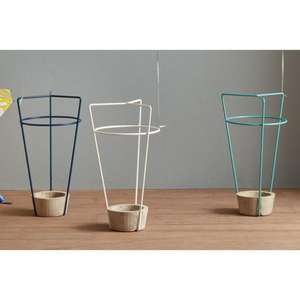 Porte-parapluie en métal d'inspiration antique avec un look vintage pour les intérieurs de maison, entrée, salon, décoration - Product Image 4