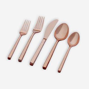 Juego de cubiertos de 5 piezas de acero inoxidable de estilo americano clásico con tallos de madera Juego de cubiertos para el hogar de alta calidad - Product Image 3