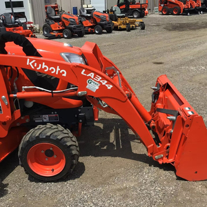 Mini Tractor Agrícola de Construcción con Motor Diésel de 26 HP y Tracción en las 4 Ruedas, Kubota BX2680, Tractor Utilitario Compacto con Cargador y Retroexcavadora - Product Image 5