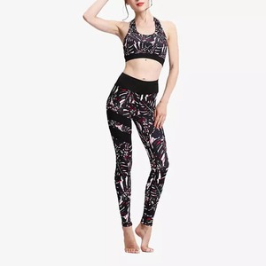 Conjunto de ropa deportiva para mujer, Legging Sexy de cintura alta, sujetador de realce, superdeportivo, elástico, Sexy, Yoga, Color sólido - Product Image 1