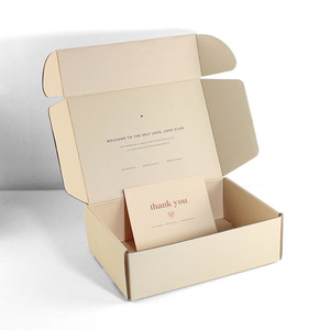 <span class=keywords><strong>Scatola</strong></span> Postale da <span class=keywords><strong>Spedizione</strong></span> Autosigillante in Cartone Ondulato con Stampa Logo Personalizzata e Chiusura a Incastro - Product Image 1