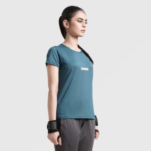 เสื้อยืดมินิมอลสำหรับผู้หญิง สีเขียวอมฟ้าเข้ม สไตล์ Y2K น่ารัก ลายหัวใจ ระบายอากาศได้ดี น้ำหนักเบา ไซส์เดียว ใส่ได้ทั้ง XS และ XXS - Product Image 4