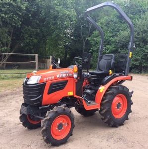 Mini Tractor Agrícola Kubota de 35hp, 160hp, 200hp con Cargador Frontal y Retroexcavadora, Minicargador de 70hp, Motor Kubota Usado 2WD/4WD - Product Image 6