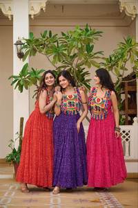 Elegant Fancy Fully Flair Pink Color <b>Kurti</b> in Georgette Fabric on Gamthi Work , Mirror And Kodi Lace Work <b>For</b> <b>Womens</b> Wear - Product Image 6