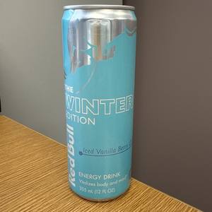 Suministro Directo de RedBull Iced Edition Iced Vanilla Berry 12fl.Oz - Precio al por Mayor de Bebida Energética Red Bull, 8.40fl.oz en Venta - Product Image 6