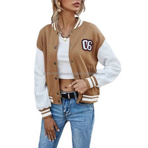 Veste de baseball courte décontractée pour femmes Varsity Letter Print Faux Fur Sleeves Zipper Design Denim Winter Outwear Impression numérique - Product Image 1