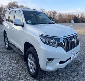 Toyotaa Land cruiserss pradoo สภาพดีเยี่ยมคุณภาพพรีเมี่ยม - Product Image 4
