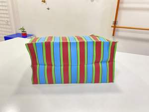 Sac à provisions en nylon recyclé réutilisable écologique RPET fermeture éclair rayé tissé à la main Logo personnalisé sacs de plage à la mode fabriqués en Inde - Product Image 2