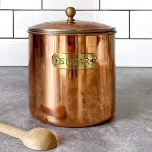 Ensemble de bidons en cuivre dignes d'un cadeau avec un design fantaisie et une finition de qualité supérieure convenant aux paniers-cadeaux des fêtes ou aux articles de registre - Product Image 5