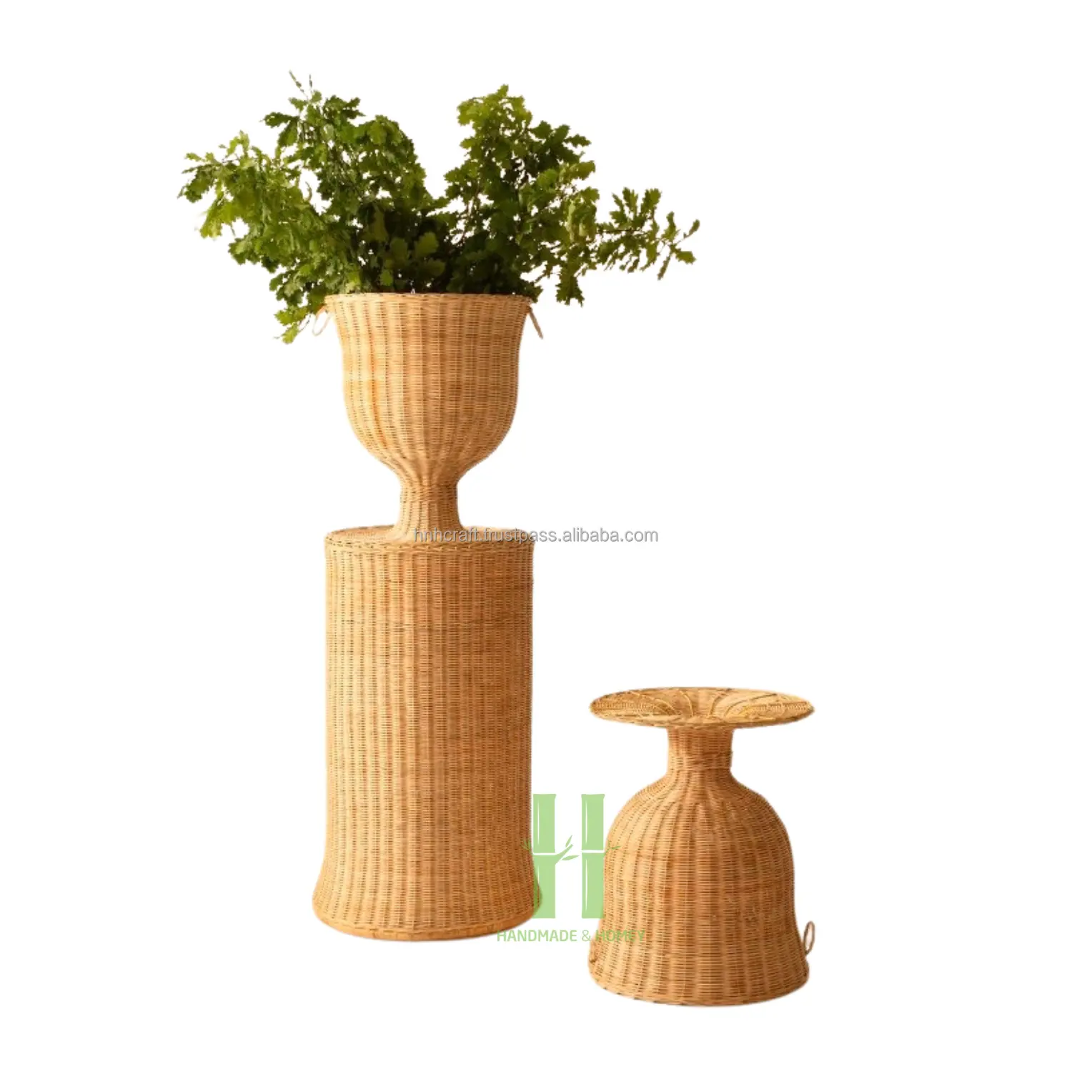 Handmade Rattan Table Vase Decorations Modern Braided Urn with Round Base Rattan Urn Vase OEM in Vietnam Factory