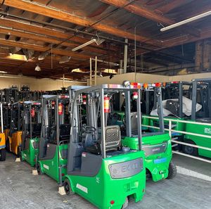 Carretilla elevadora usada 1,6 Ton DC Power. - Product Image 3