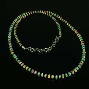 Collier de perles d'opale éthiopienne naturelle, opale de feu de Welo, perles de spinelle noires, bijoux, collier statement de 17 pouces - Product Image 5