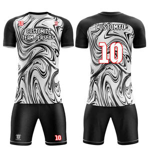 Ensembles d'uniformes de maillot de football personnalisés Tissu en maille à séchage rapide Vêtements de football imprimés par sublimation pour jeunes hommes - Product Image 2