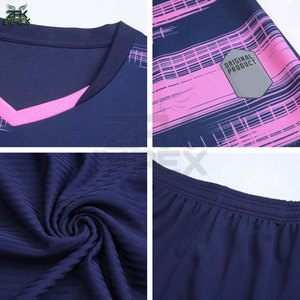 Stock disponible d'uniformes sportifs de football pour hommes uniformes de vêtements de sport originaux en gros uniformes de football de qualité supérieure avec logo personnalisé - Product Image 6