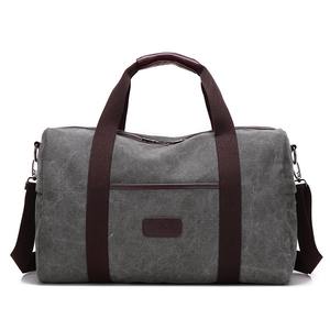 Designer de grande capacité Logo personnalisé Femmes Week-end de nuit Gym sport Sac polochon Sac de voyage étanche Sac de sport Gym - Product Image 6