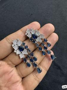 À la mode nouvelles boucles d'oreilles en diamant complet boucles d'oreilles indiennes et américaines femmes à la mode accrocheur fête accessoires femmes boucles d'oreilles - Product Image 3