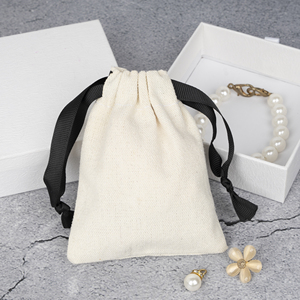 Mới nhất xu hướng tùy chỉnh in logo dây rút vải <span class=keywords><strong>Fancy</strong></span> tái chế Hữu Cơ tinh khiết túi bụi với Strings On Sale - Product Image 1