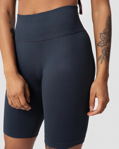 Pantalones cortos de motorista azul marino sin costuras para Mujer | Pantalones cortos de compresión de gimnasio de cintura alta - Product Image 3
