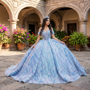Robe de bal de Quinceañera bleu irisé à paillettes et cristaux avec traîne 8525 - Product Image 1