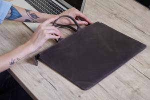 Housse pour ordinateur portable en cuir véritable de vache, légère et portable, fabriquée à la main, étui de bureau, organiseur d'affaires, sac vintage - Product Image 2