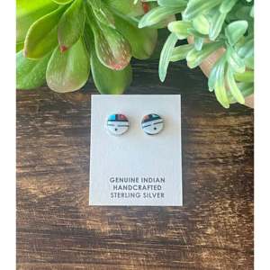 Zuni Sunface Inlay Ohrstecker mit mehreren Steinen & Sterlingsilber - Product Image 1