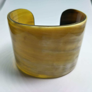 Bracelet et jonc en corne de buffle naturelle, faits à la main, de haute qualité, durables et de style animalier - Product Image 6