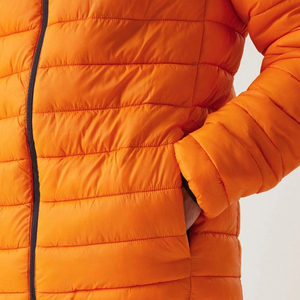 Chaud élégant en gros fabriqué en usine doudoune mode hommes doudoune fermeture éclair pleine logo personnalisé Street Wear veste pour hommes - Product Image 4