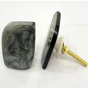 Meilleure qualité résine bouton en bois cuisine salle de bain parc-matériel accessoire armoires tiroirs fabriqués Inde Lametierartz - Product Image 1