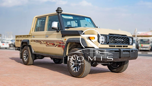Land Cruiser LC79 Pickup 2024 4.0L 4x4 Benzina Doppia Cabina 6 Posti Ruote R18 Aria Condizionata Automatica Guida a Sinistra - Product Image 6