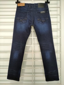 Jeans tube droit décontracté pour hommes, denim durable pour l'automne et l'hiver Offres Spéciales, nouveau design, couleurs claires et foncées, options disponibles - Product Image 2
