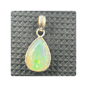 Opal Whispers Pendientes colgantes de plata de ley 92,5 Colgante lindo Piedra de corte de ópalo Etíope para bodas Fiestas Idea de regalo perfecta - Product Image 3