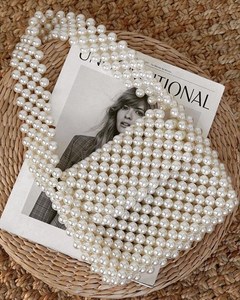 Sac de rangement en plastique moderne avec perles d'ivoire |   Sac à main et sac à bandoulière artisanal de grande capacité |   Armoire applicable - Product Image 2