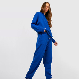 Chándal de invierno para mujer de talla personalizada de alta calidad, conjunto informal estampado a la moda para exteriores, incluye talla grande, novedad de 2024 - Product Image 3