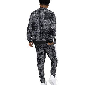 OEM ชุดเสื้อฮู้ดกันหนาวสำหรับเล่นกีฬาออกกำลังกายฟิตเนสไซส์ใหญ่พิเศษกางเกงครอปมีฮู้ดสำหรับใส่ได้ทั้งผู้หญิงและผู้ชาย - Product Image 2