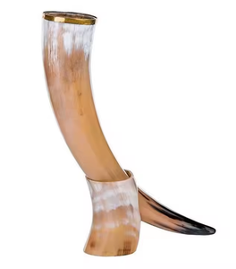 Corne à boire en corne de buffle véritable polie, entièrement naturelle et écologique, faite à la main, cadeau d'affaires de luxe moderne par Crescent Crafts - Product Image 2