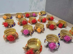 Portavelas redondo de Metal indio tradicional para luces de té, bodas perfumadas, decoraciones de Diwali, favores de devolución, regalos de Acción de Gracias - Product Image 3