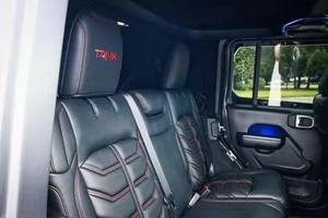 2021 SUV Auto-matic Left Steering AWD <b>Drive</b> Leather Seats Panoramic Sunroof Rear Camera R18 Tire Size - Product Image 6